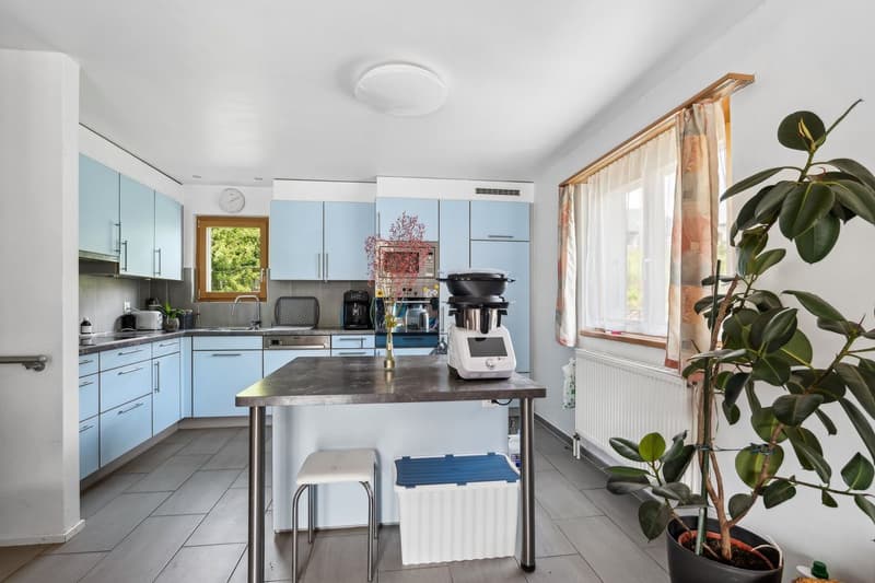 Grande maison de 6.5 pièces entièrement rénovée à l'entrée du village d'Eschert (6)