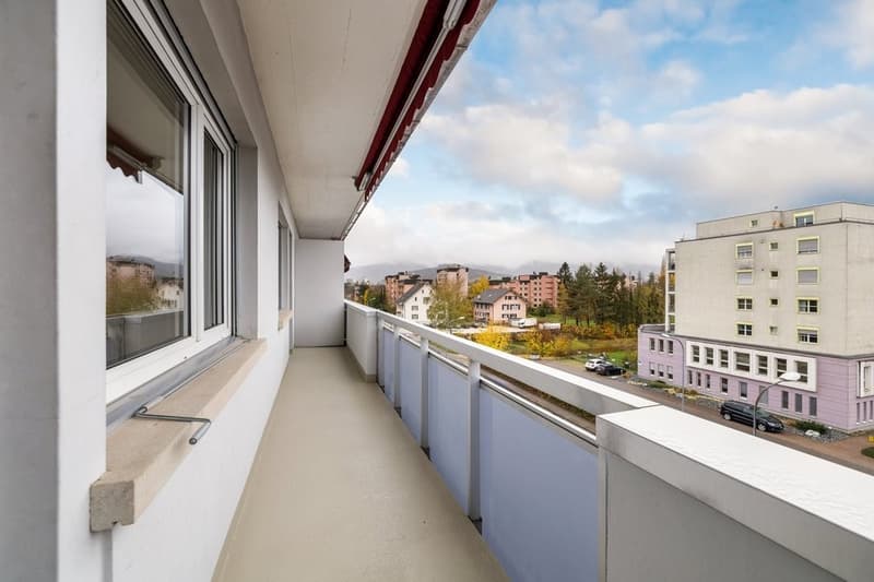 77010204022Balcon.jpg