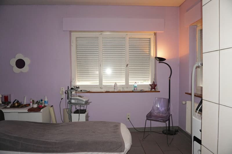 ARI-212 - Mixed-use building - residential and commercial premises (13)