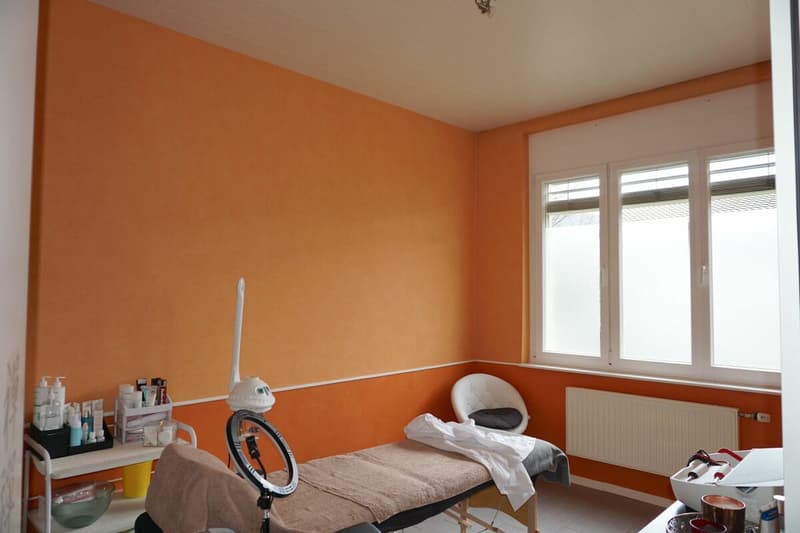 ARI-212 - Mixed-use building - residential and commercial premises (14)