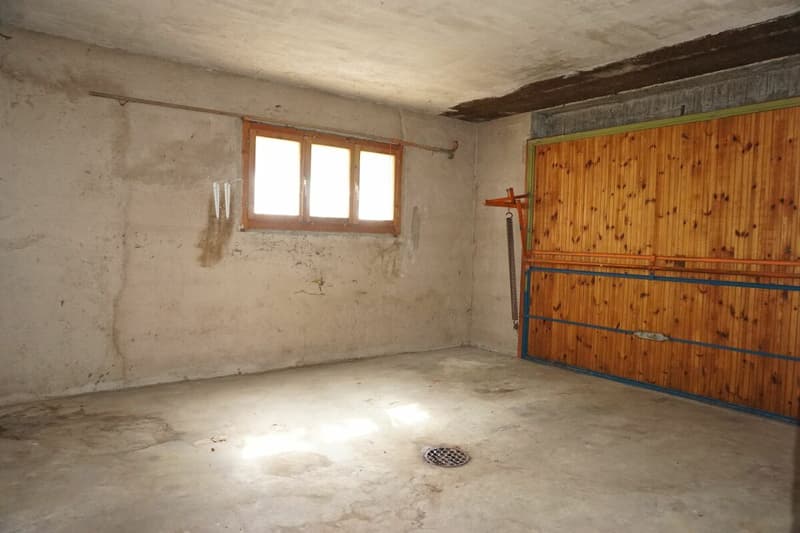 ARI-242 Casa con 2 appartamenti su un terreno di 1'485 m2 (27)