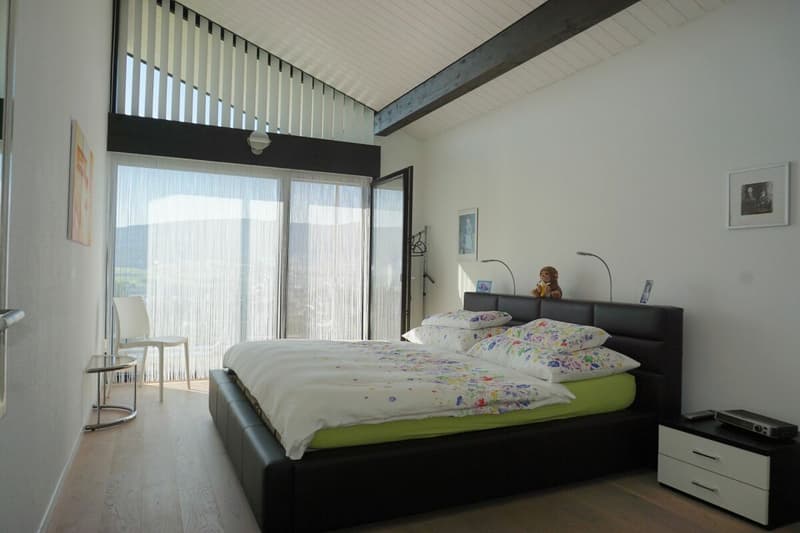 Luxurious villa with pool and breathtaking view (5)