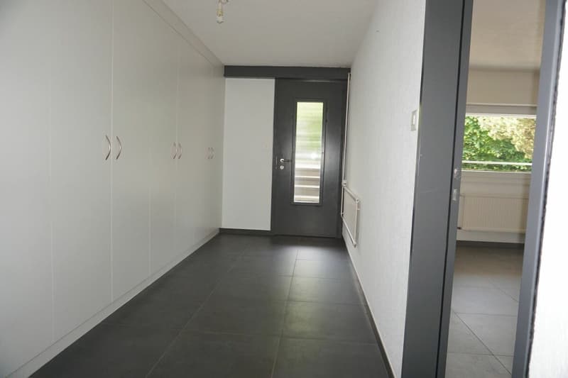 ARI-236 - Rental Yield - Very beautiful house with 2 apartments of 4.5 and 3.5 rooms on a plot of 1'134 m2. copy (12)