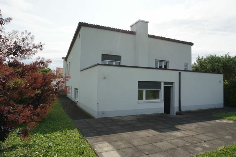 ARI-236 - Rental Yield - Very beautiful house with 2 apartments of 4.5 and 3.5 rooms on a plot of 1'134 m2. copy (1)