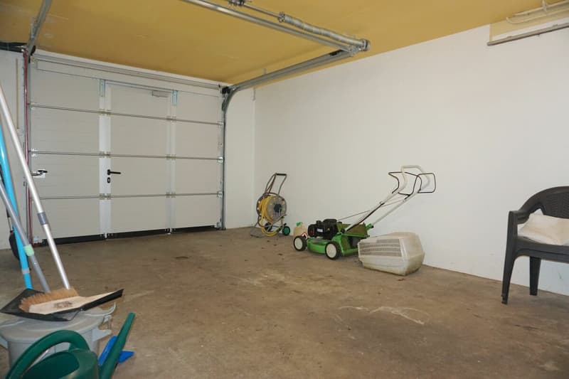 ARI-236 - Rental Yield - Very beautiful house with 2 apartments of 4.5 and 3.5 rooms on a plot of 1'134 m2. copy (18)