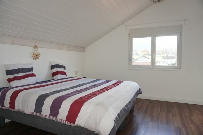 ARI-251 - Very beautiful bright 6-room house, ideally located, 240 m2 living space (9)