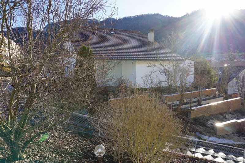 ARI-251 - Very beautiful bright 6-room house, ideally located, 240 m2 living space (2)