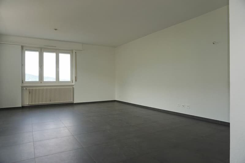 ARI-236 - Wohnung mit 4,5 Zimmern im oberen Erdgeschoss (5)