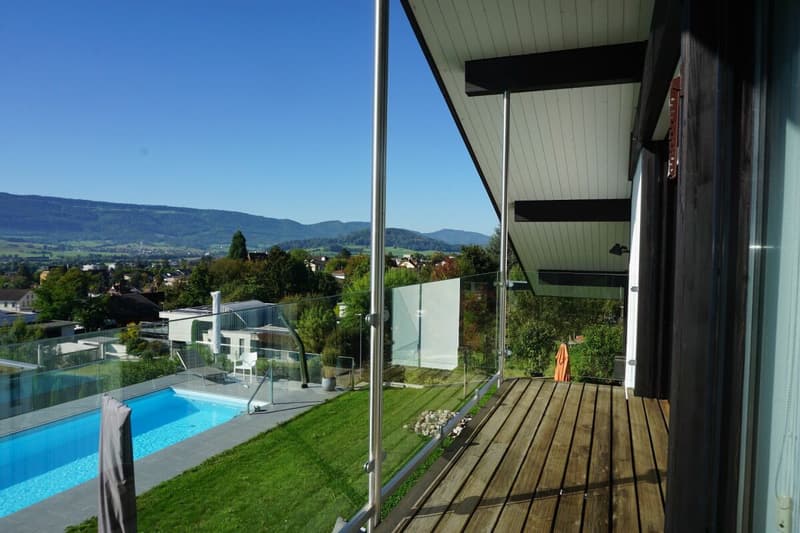 ARI-244 Splendide villa d'architecte avec piscine et vue imprenable sur le hauts de Delémont (8)