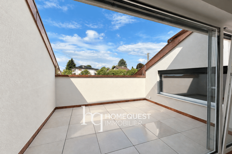 Magnifique appartement neuf, en attique avec vue lac (4)