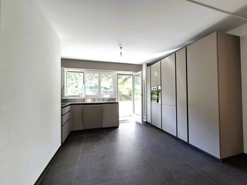 Very beautiful apartment well maintained for sale in Noës (4)