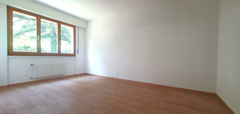 Sehr schönes Apartment in gutem Zustand zu vermieten in Noës (2)