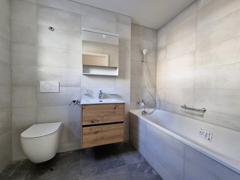 Appartement en vente de 3,5 pièces à Hauterive (6)