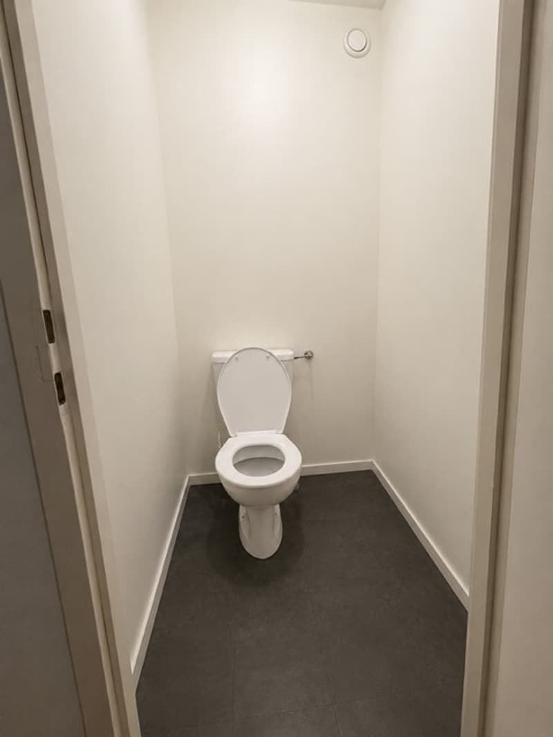 wc_separe.jpg