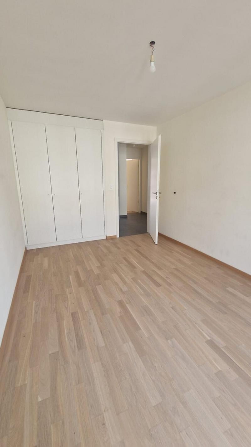 0506_-_Chambre_avec_placard_1.jpg
