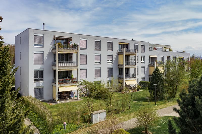 Zollikofen_Im_Park_7_9_022.jpg