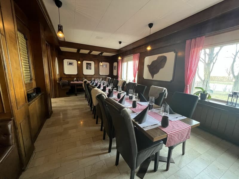 Emozionante proprietà di investimento con potenziale di ristrutturazione - ristorante con magazzino e parcheggio sotterraneo (15 posti) (3)