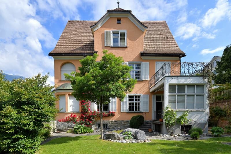 Haus Guanella - Historic Villa by Schäfer & Risch in a preferred location in the Loequartier in Chur (1)