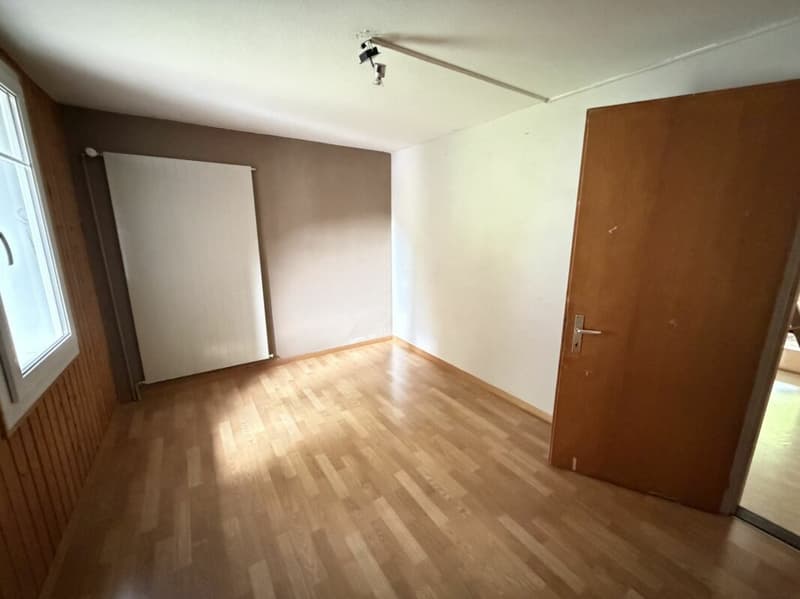 Einfamilienhaus in Chur, Meiersboden mit Entwicklungspotenzial (10)