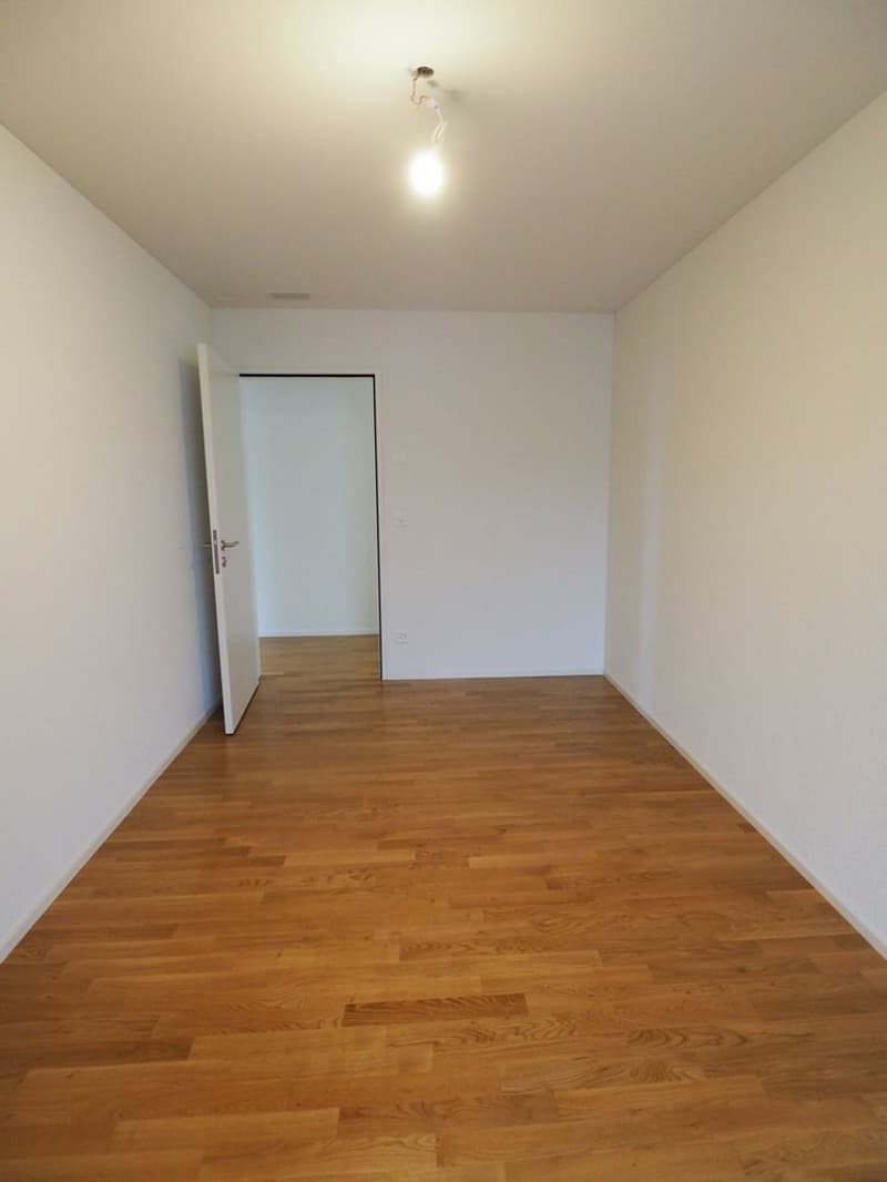 Moderne 3.5 Zimmer-Wohnung mit tollem Grundriss (7)