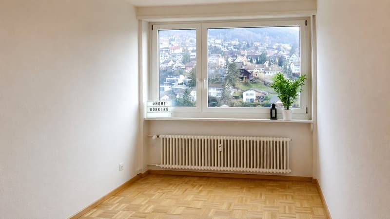 3.5-Zimmerwohnung mit Balkon, Einkauf und ÖV in unmittelbarer Nähe (5)