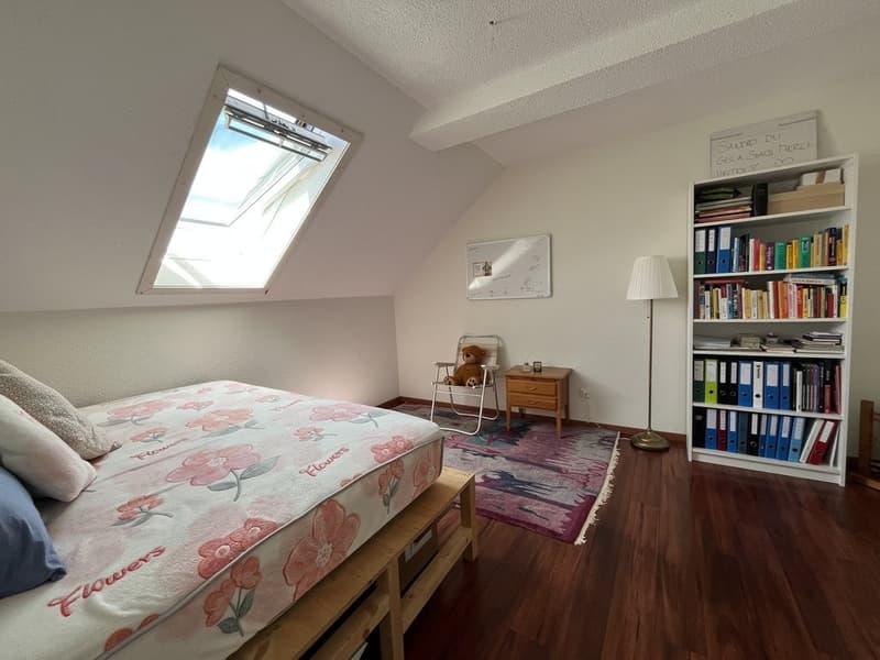 Charming 5-room maisonette apartment in the popular Klingeli quarter (7)