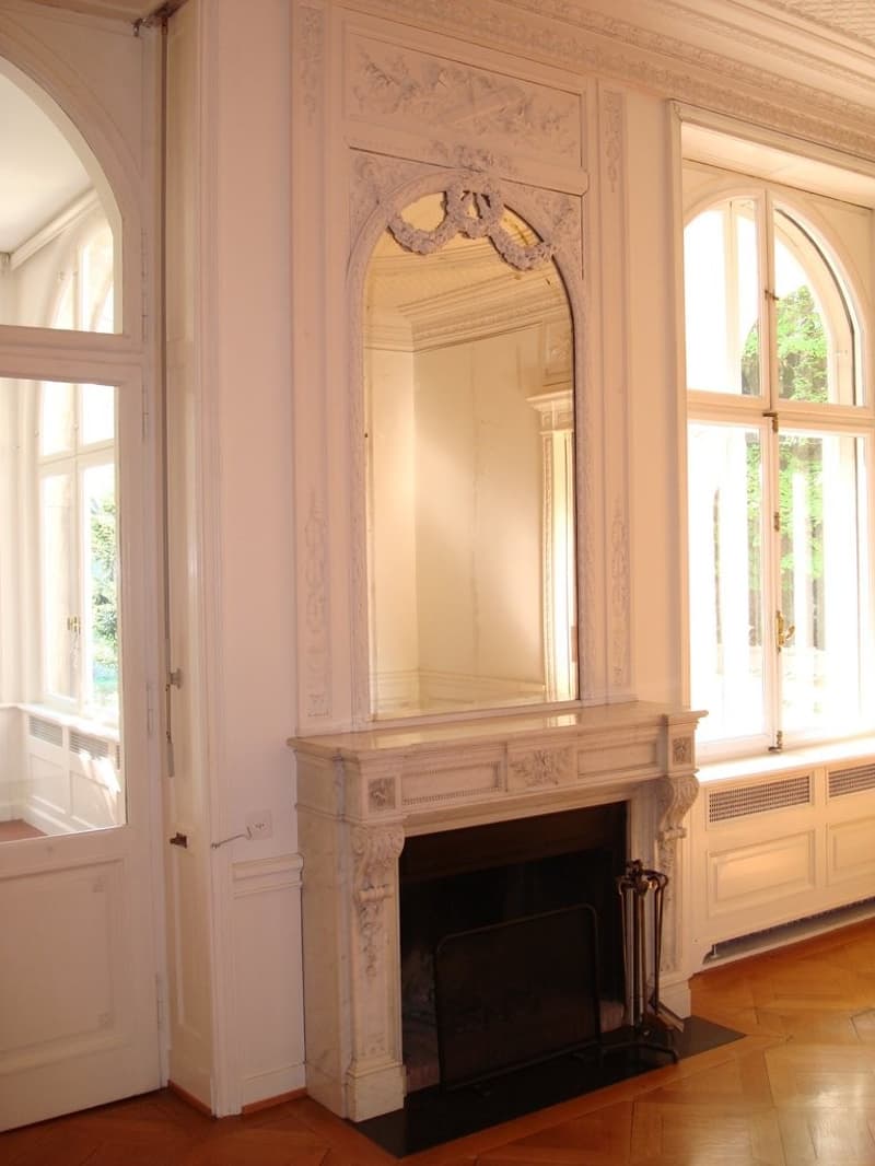 Stylish 3-room old building apartment with a beautifully maintained garden (9)