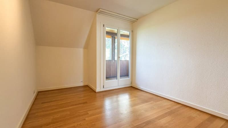 Ruhig im Grünen, zentral in Riehen: 192 m2 Maisonette mit Weitblick (6)