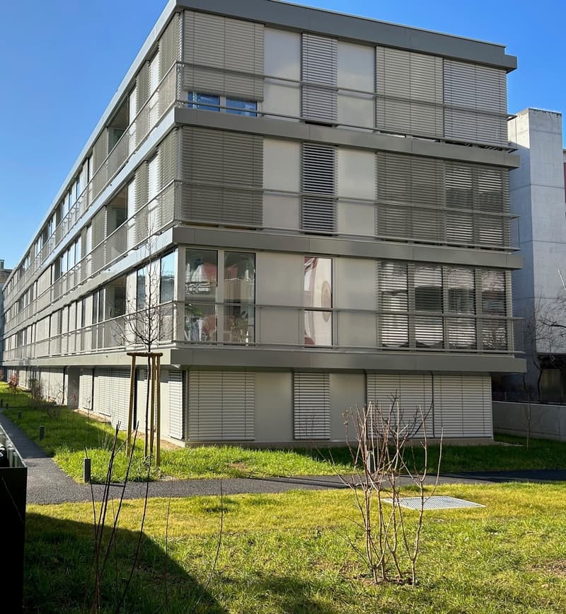 Gemütliche 2.5-Zimmer-Wohnung mit Balkon in Basel (6)