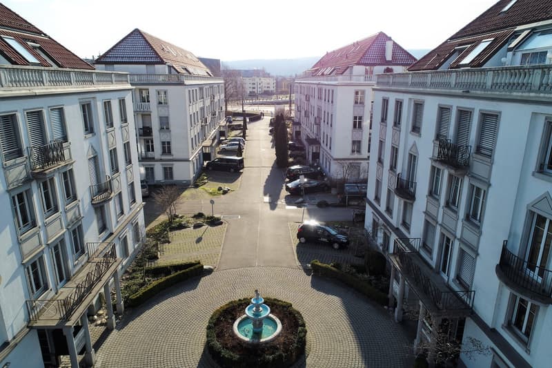 Helles Büro in Dübendorf (1)