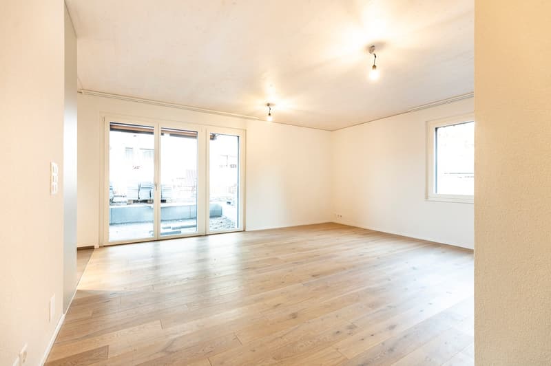 Appartement moderne dans le vieux centre du village! (4)