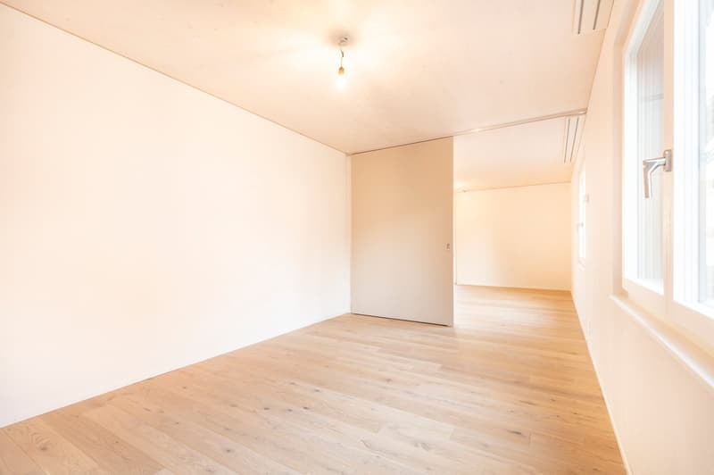 Appartement moderne dans le vieux centre du village! (7)