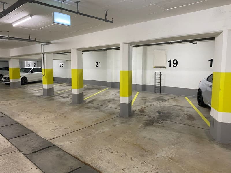 Tiefgaragenparkplätze (1)