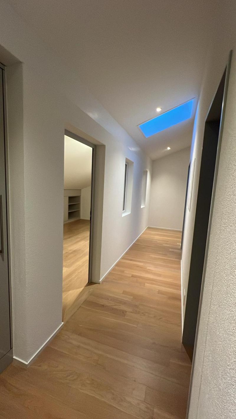 Modern attic apartment in a green area (7)