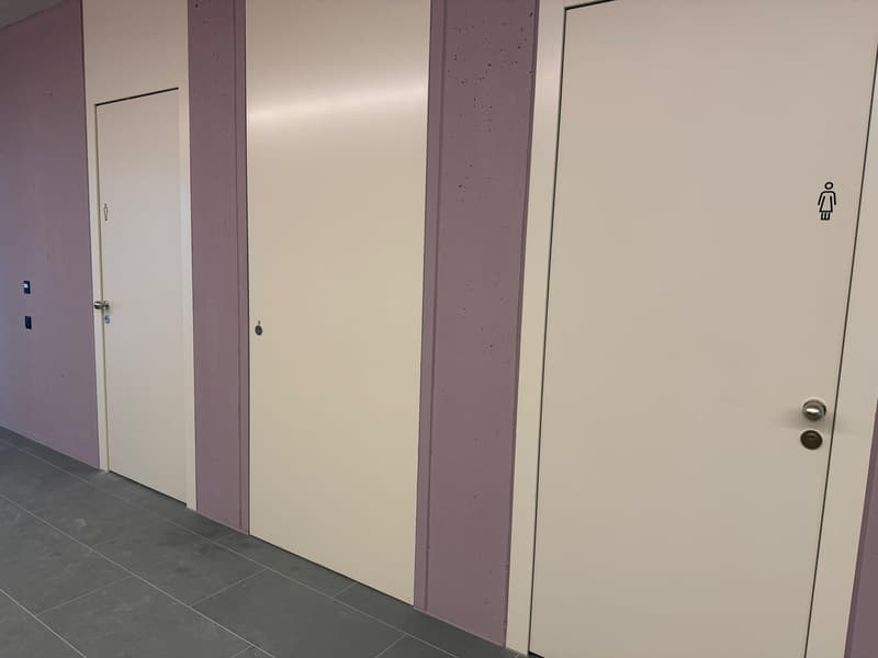 Spazio ufficio/commerciale moderno, completamente sviluppato, in posizione ottimale (10)