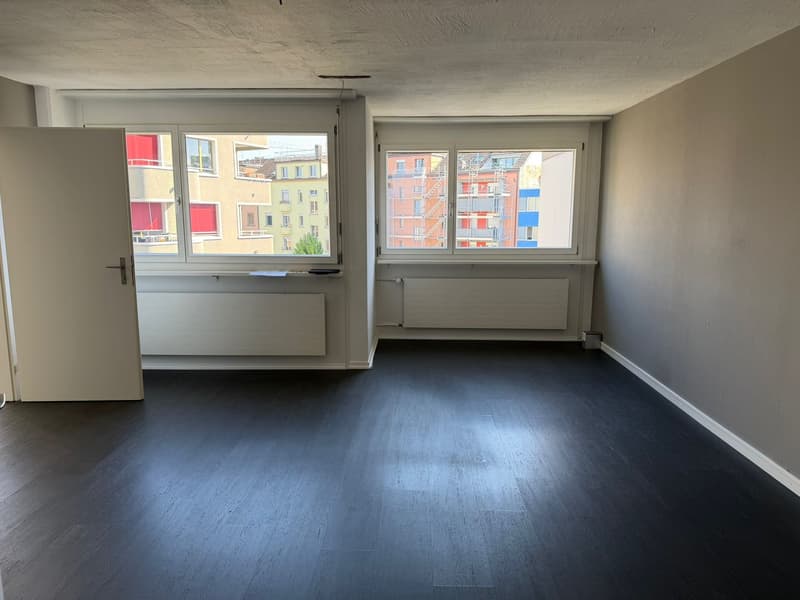 Arbeiten direkt am Bahnhof Örlikon (2)