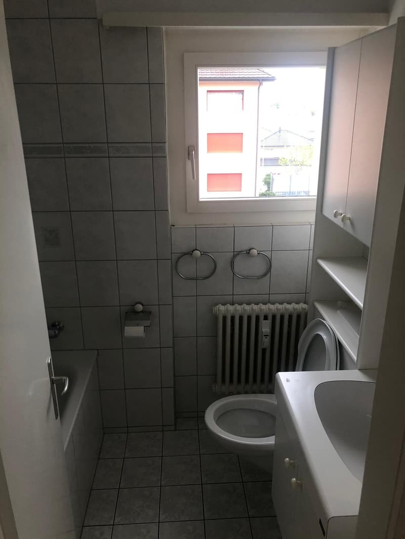 Helle und grosszügige 3.5-Zimmer-Wohnung mit Balkon in Kreuzlingen (7)