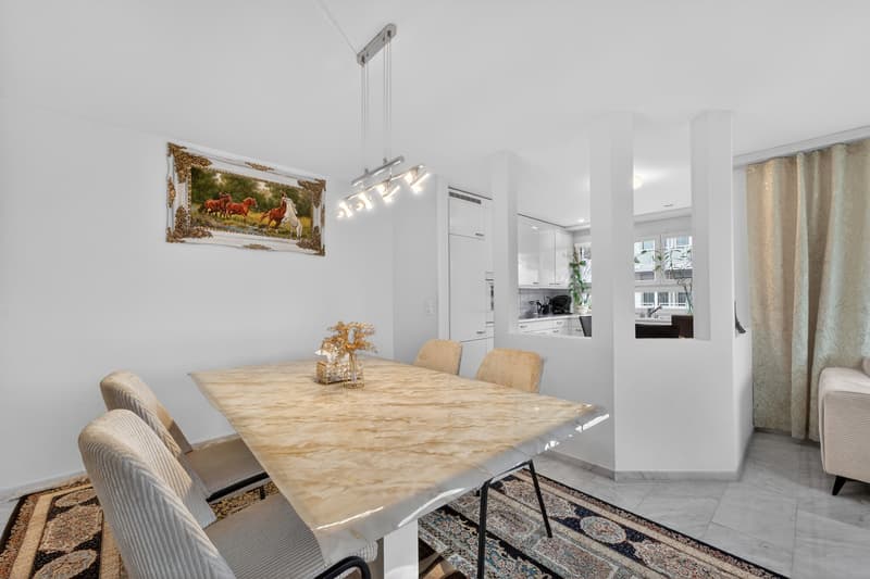 Spacious 4.5-room apartment in Emmenbrücke (6)