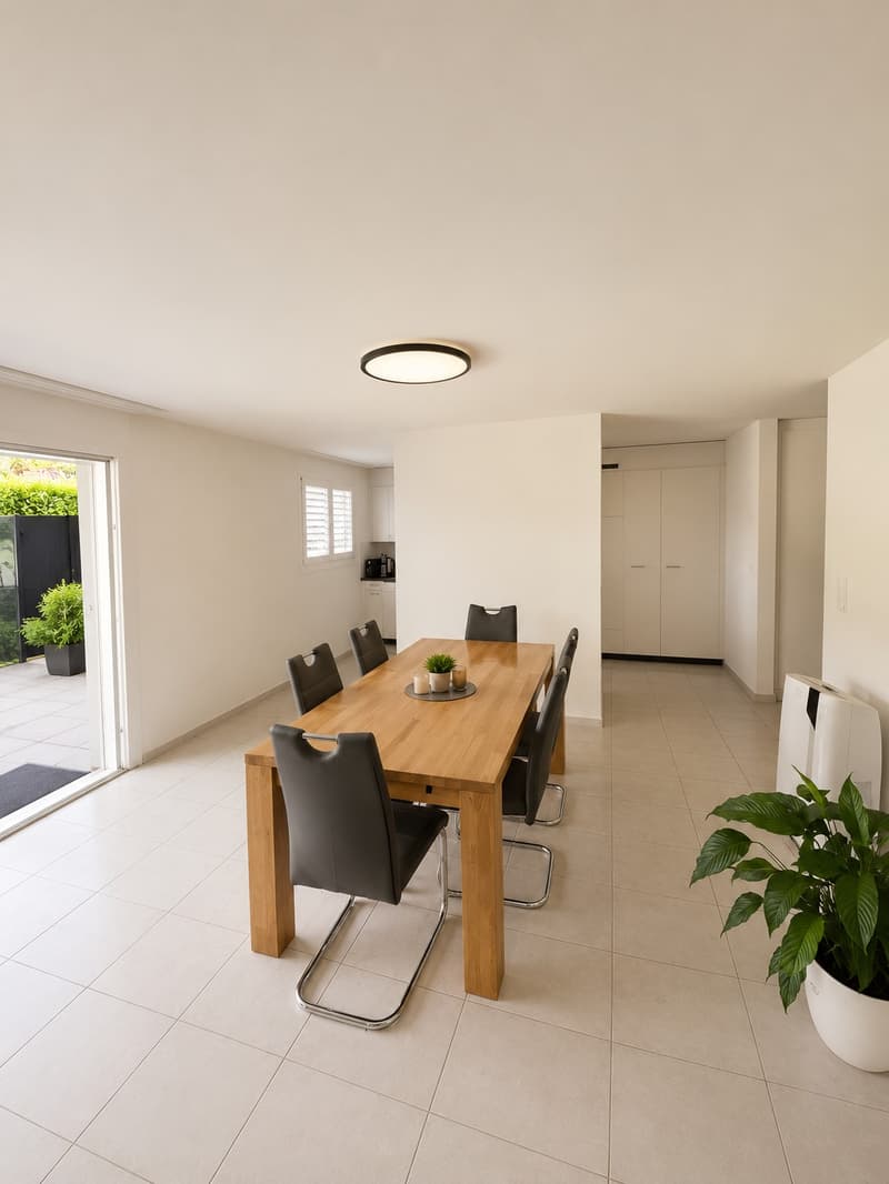 Spacious 4.5-room garden apartment (3)