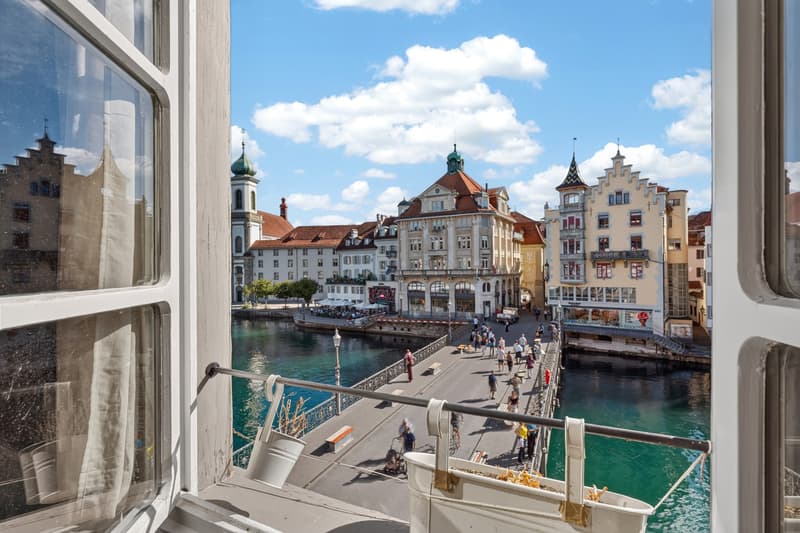 Historisches Wohnen direkt an der Reuss  3-Zimmerwohnung in der Luzerner Altstadt (12)