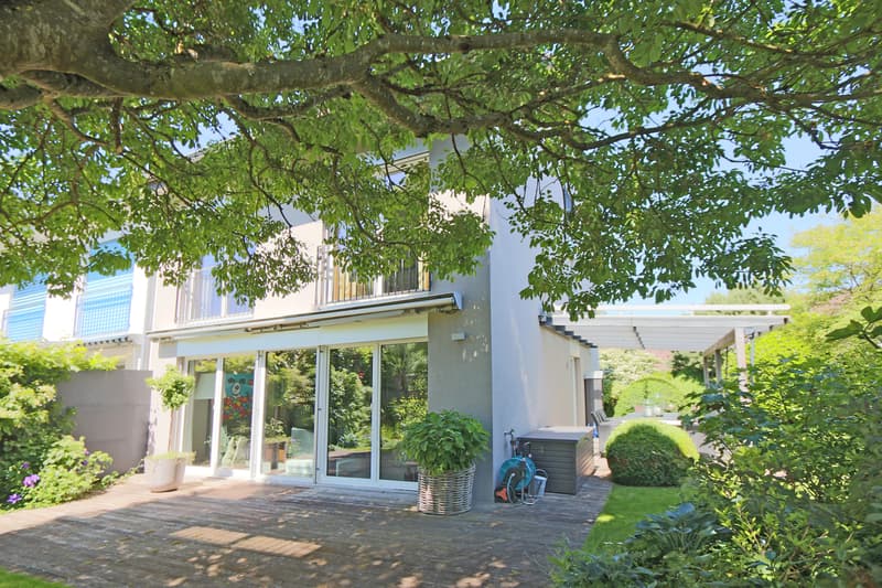 A House to Fall in Love With - Well-Maintained, High-Quality, and Family-Friendly (2)