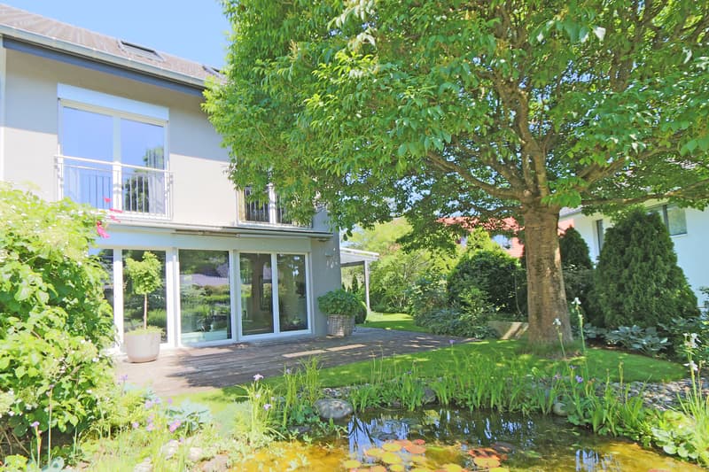 A House to Fall in Love With - Well-Maintained, High-Quality, and Family-Friendly (3)