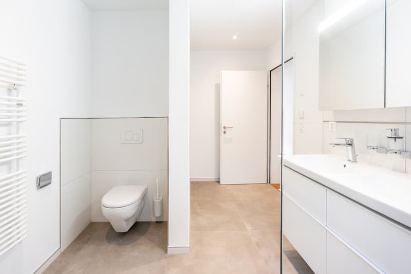 Exklusives Wohnen mit Eigentumscharakter 4.5 Zimmer Gartenwohnung (10)