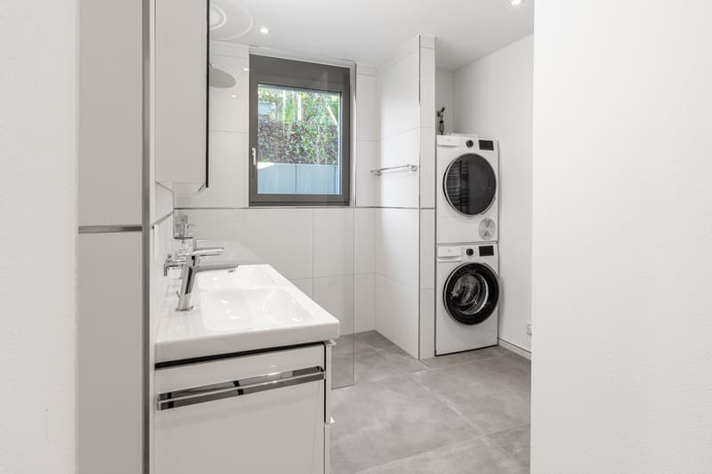Exklusives Wohnen mit Eigentumscharakter 4.5 Zimmer Gartenwohnung (11)