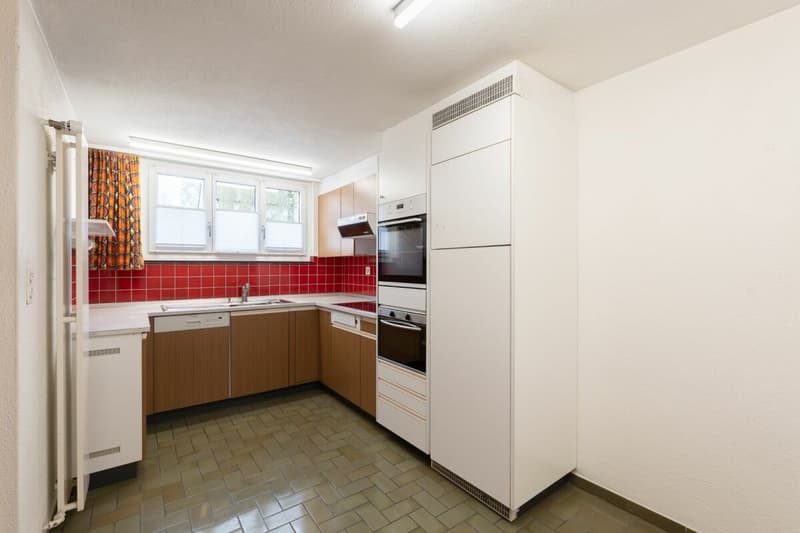 Einfamilienhaus mit Werkstatt im Dorfkern (6)