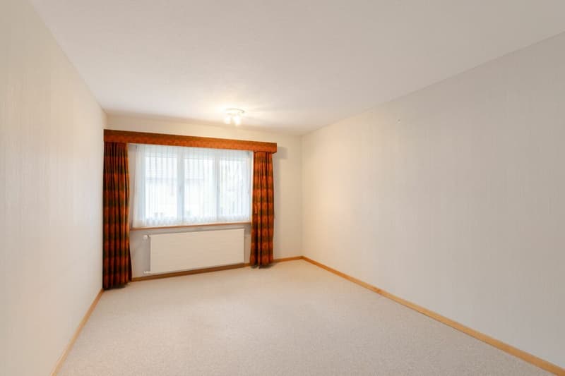 Einfamilienhaus mit Werkstatt im Dorfkern (11)