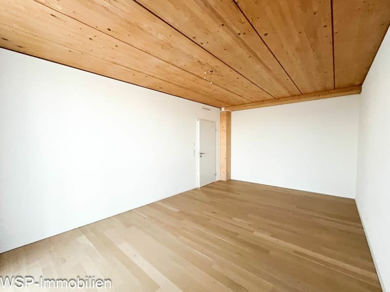 Urban Living - 3.5-Room Apartment with Loggia (12)