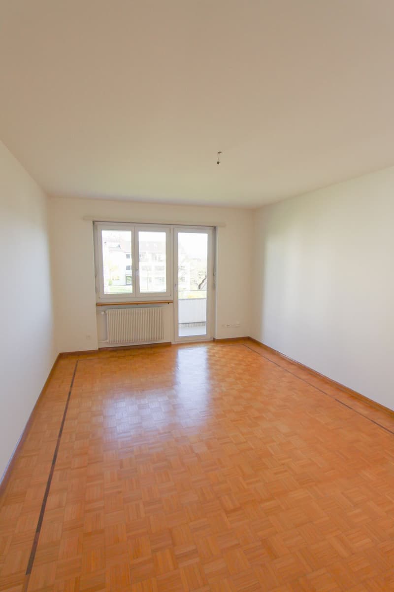Schöne 3-Zimmer-Wohnung an Toplage in Höngg (2)