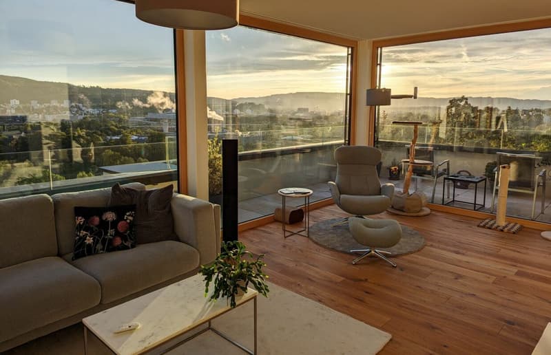Appartement d'attique exclusif avec vue panoramique sur la ville ! 189 M2 (1)