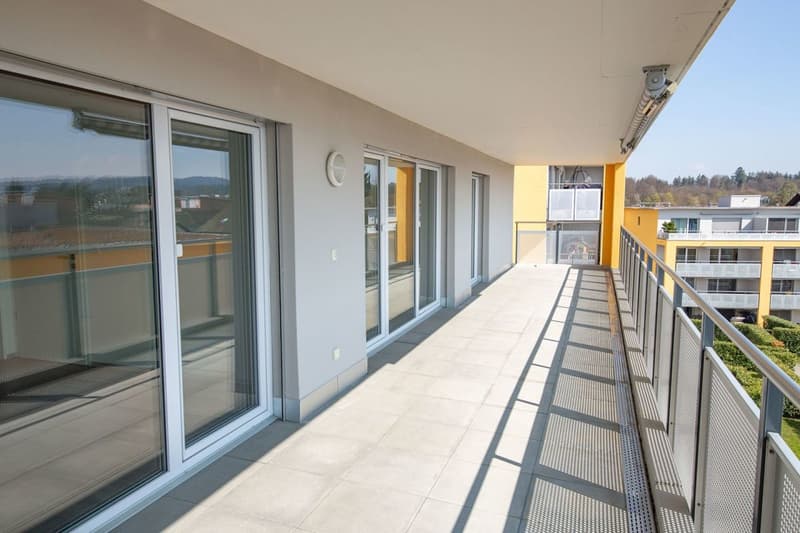 Appartamento da sogno con ampio balcone! (7)